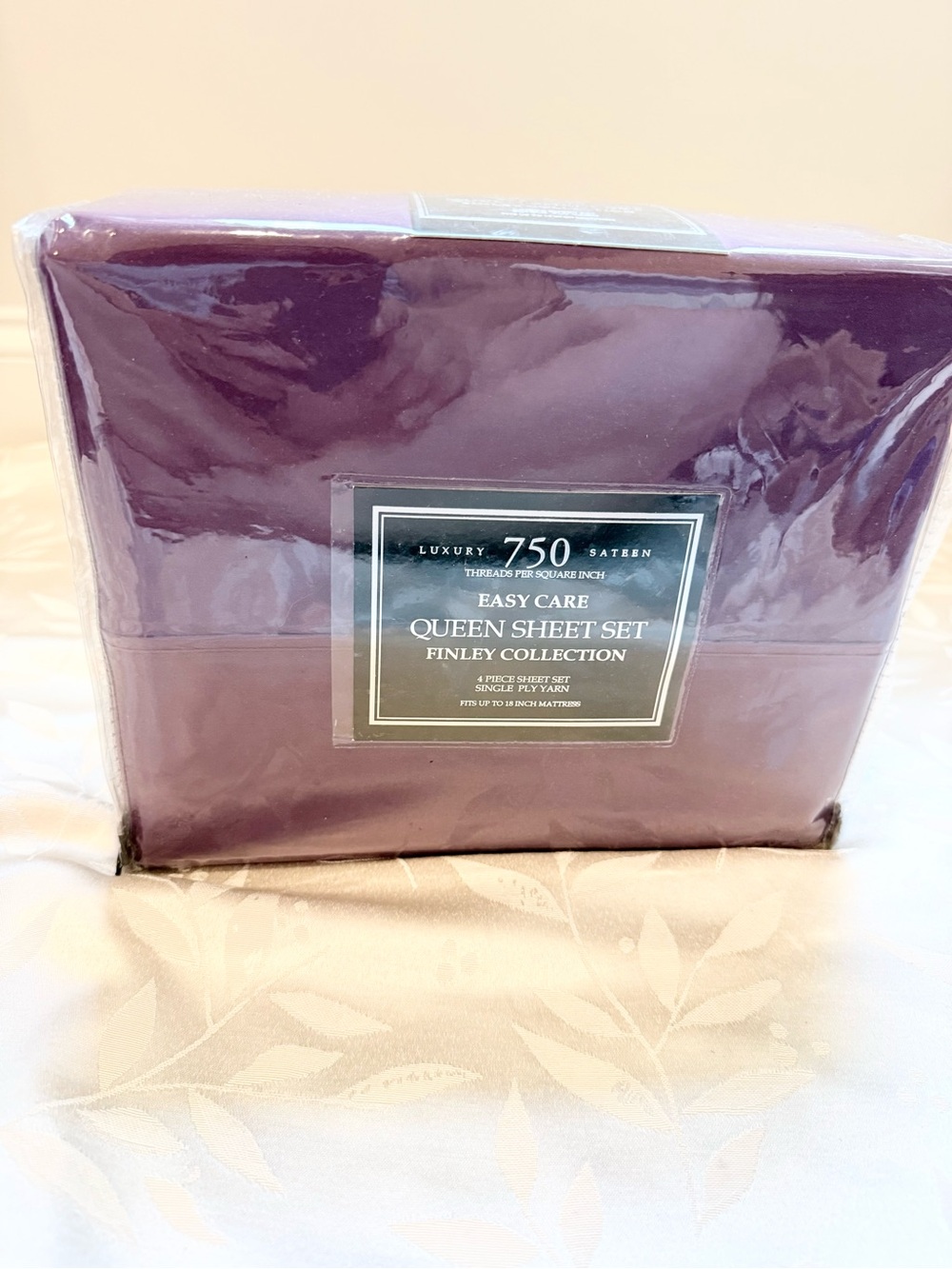 NWT Luxury Sateen Queen Sheet Set - Plum